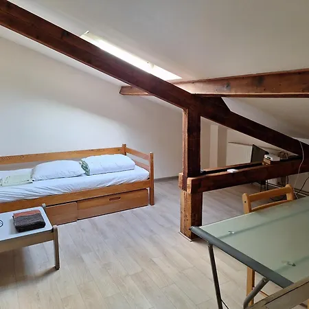 Petite Maison Proche Cathedrale Hyper Centre Ferienhaus *